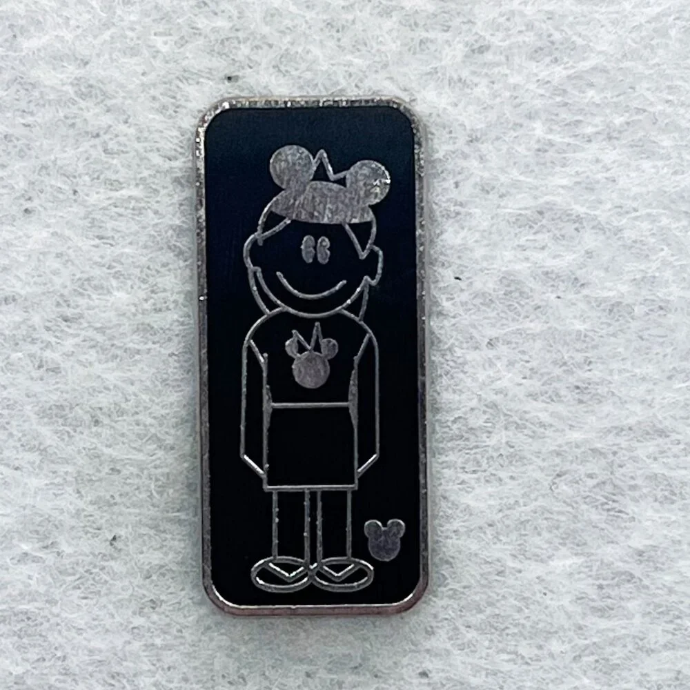 🔮 5/$25 Disney‎ Stick People Mom With Mouse Ears Pin